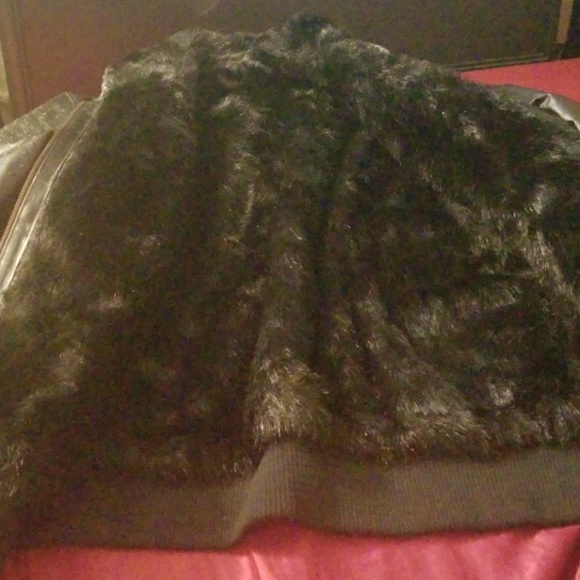 MEN'S EXCELLED 100% BLACK LEATHER 2XL COAT W/HOOD! - Picture 3 of 8